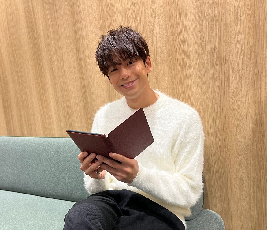 現代英語の特徴と背景 島岡丘/V・E・ジョンソン 現代英語の特徴と背景 島岡丘/V・E・ジョンソン